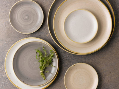STONECAST-NUTMEG-GREY-WHITE-COUPES